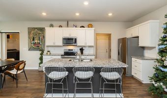 3028 NW Northwood Ln, Ankeny, IA 50023