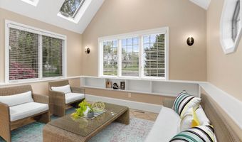 19 Pinnacle Rd, Amherst, NH 03031