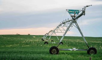 885 Th Rd, Bassett, NE 68714