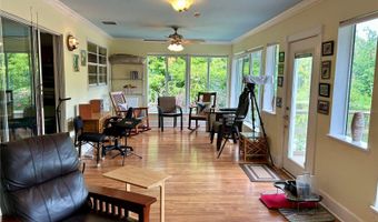 23733 BASIN Dr, Astor, FL 32102