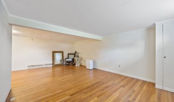 366 Maple Ave, Old Saybrook, CT 06475