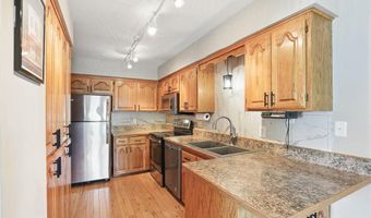 3636 15th Avenue Ct, Anoka, MN 55303
