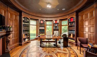 31 Rio Vista Dr, Alpine, NJ 07620