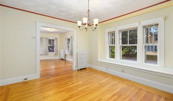 154 Armington St, Cranston, RI 02905