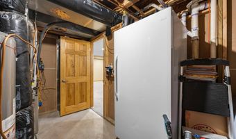 10390 64th St NE, Albertville, MN 55301
