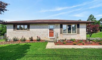 601 Pleasant View Dr, Aurora, IN 47001