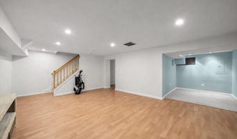 4812 7TH St N, Arlington, VA 22203