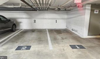 7500 WOODMONT Ave #SL15, Bethesda, MD 20814