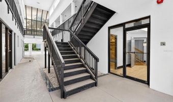 220 N WESTMONTE Dr A, Altamonte Springs, FL 32714