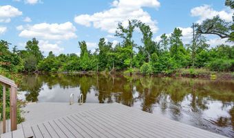 13696 NW Shuman Ferry Rd, Altha, FL 32421