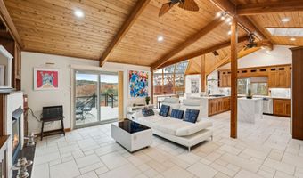 141 Lakewood Dr, Alton, NH 03810