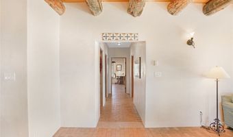 21 Canjilon St, Abiquiu, NM 87510