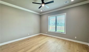 811 Greenhorn St, Bentonville, AR 72712