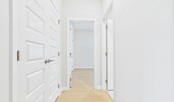 18072 Longleaf Dr, Athens, AL 35611