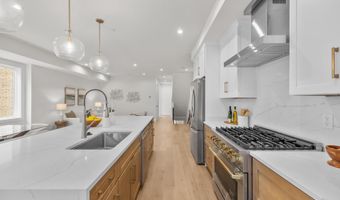 3916 8TH St NW A, Washington, DC 20011