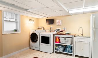 304 8th Ave, Belmar, NJ 07719