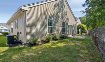 18 Osprey Pl, Barnegat, NJ 08005