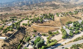 11809 Sierra Hwy, Agua Dulce, CA 91390