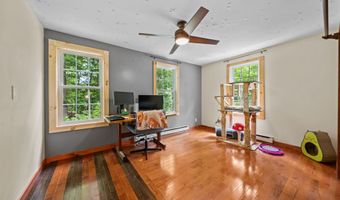 164 Stagecoach Rd, Barrington, NH 03825