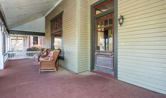 318 E 7TH St, Anniston, AL 36207