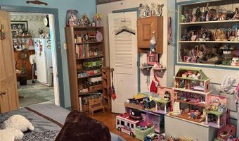 9101 Nashville Rd, Adairville, KY 42202