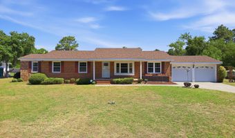 122 Forest Dr, Aberdeen, NC 28315