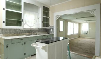 2890 6th St, Berwick, LA 70342