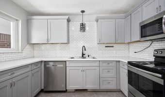 721 W Narroway St, Benton, AR 72019