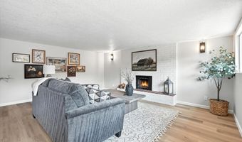 6300 TOPKE Pl NE, Albuquerque, NM 87109