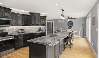 10700 SE Crabapple Rd, Agency, MO 64401