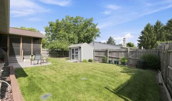 1004 Elm St, Auburn, IN 46706