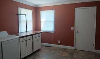 607 Terrace Dr, Aurora, MO 65605