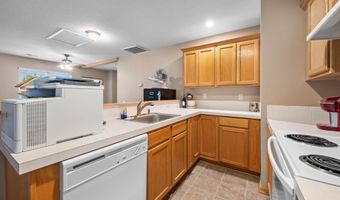 2217 S Tuscany Cir, Andover, KS 67002