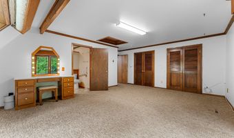 E5401 12TH Road, Algoma, WI 54201