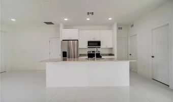 2109 Jefferson Ave, Alva, FL 33920