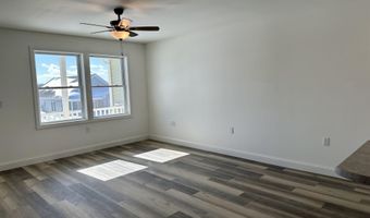 29 Village Cir, Augusta, ME 04330