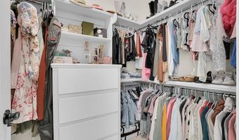 2132 Longhorn Trl, Altus, OK 73521