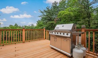 361 Birch Dr, Blakeslee, PA 18610