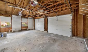 10 Sheffield Rd, Cranston, RI 02920