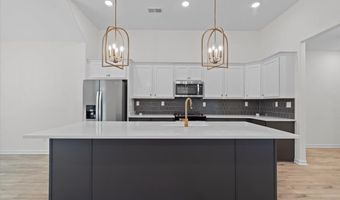 4998 FARMLAND Way, Bartlett, TN 38002