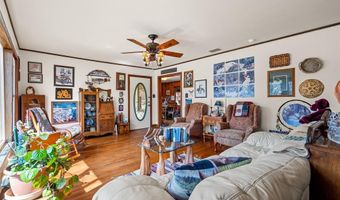 609 E Quitman St, Alba, TX 75410