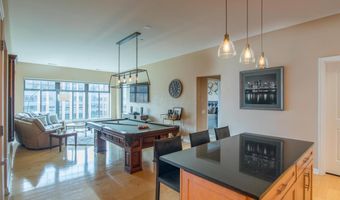 250 Daniel Burnham Sq 607, Columbus, OH 43215