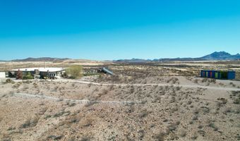 400 N Smiling Dog Trl, Terlingua, TX 79830
