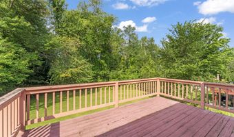 26 Harbor Ridge Rd, Danbury, CT 06811