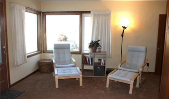 1802 10th Pl NE, Austin, MN 55912