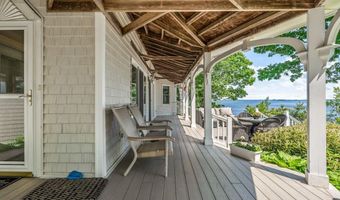 27 Highview Ter, Belfast, ME 04915