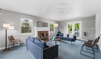 201 N Cleveland Massillon Rd, Akron, OH 44333