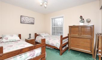 277 Saddle River Rd, Airmont, NY 10952