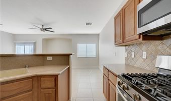 4855 Double Down Dr 103, Las Vegas, NV 89122