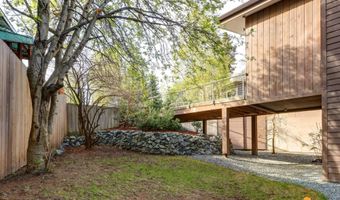 2000 Solstice Cir, Anchorage, AK 99503